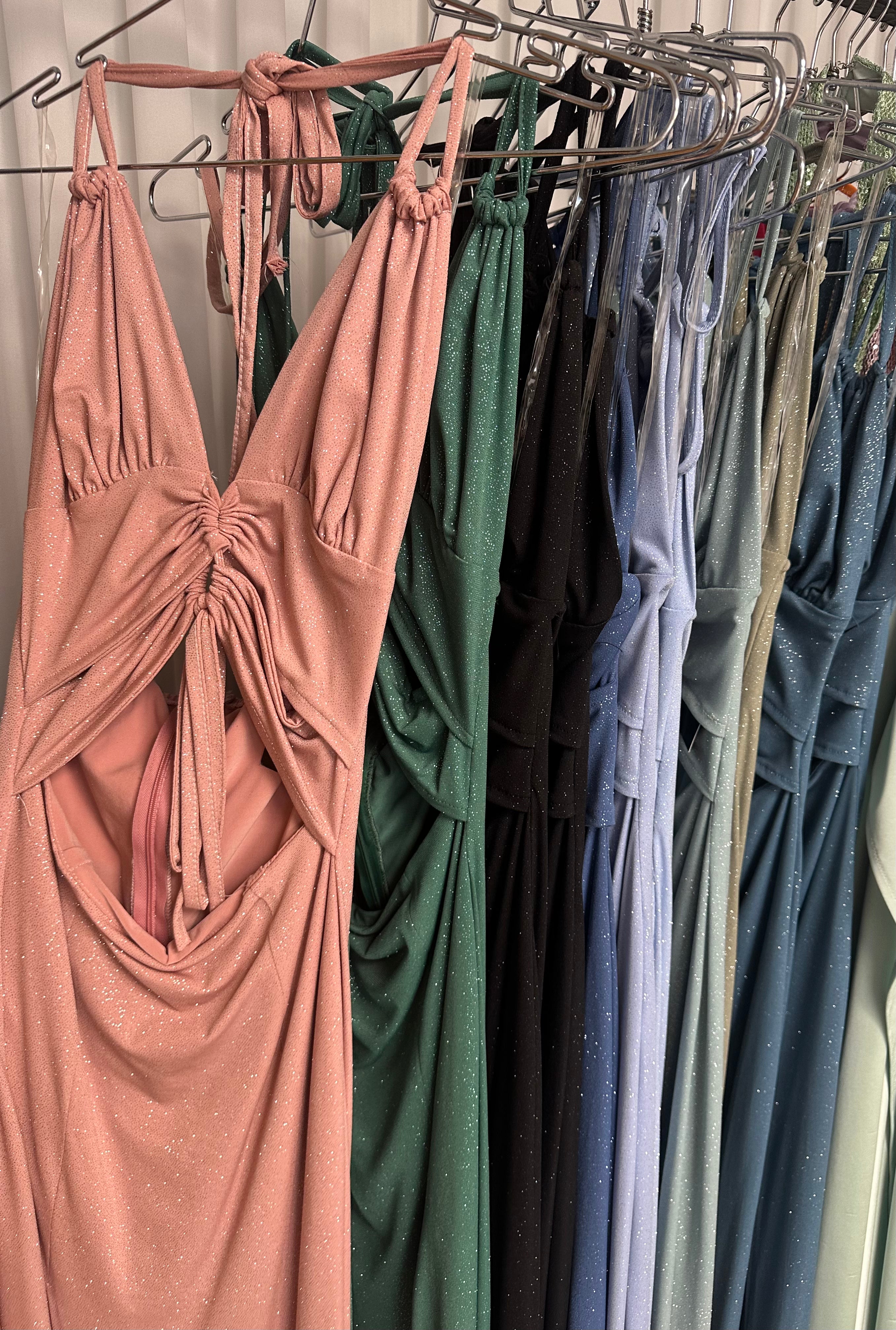 שמלת מקסי עם שסע בגיזרת משולשים ופתחים בבטן - SLUXE