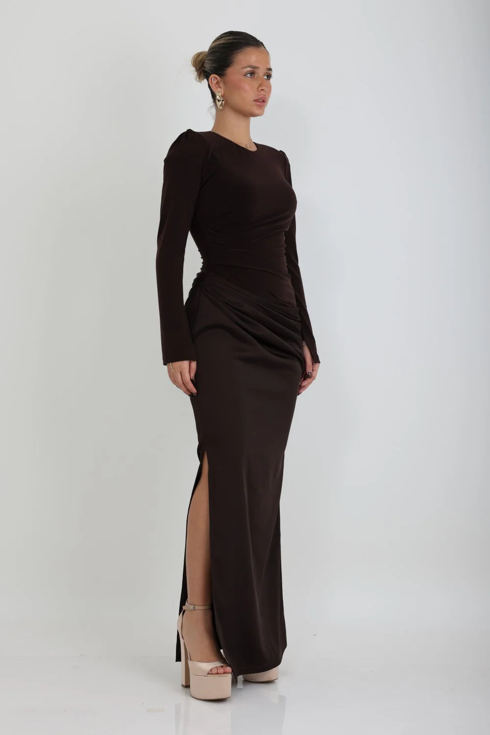 שמלת מקסי צנועה