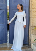 שמלת רוזה חצאית עם שרוולים ארוכים