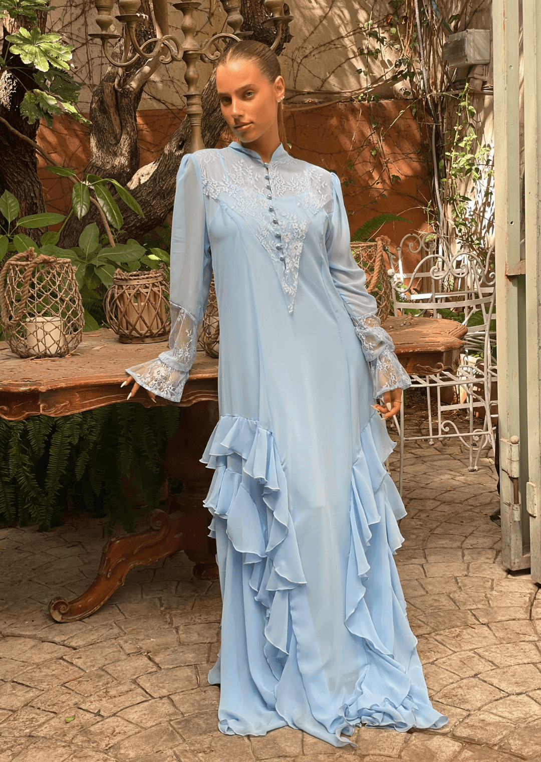 שמלת שיפון מקסי תחרה צנועה