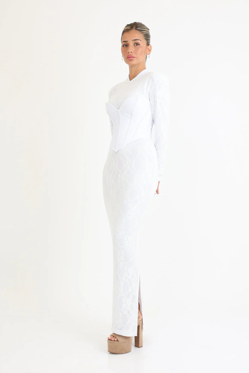 שמלה מחוך צנועה 