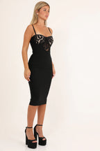 שמלת מידי מבד מחטב ותחרה שקופה