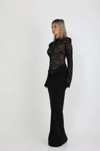 שמלה צנועה מבד לייקרה משולב תחרה