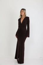 שמלת מקסי צנועה מחשוף וי וכיווצים