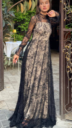 שמלת מקסי צנועה תחרה ולייקרה נשפך