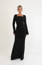 שמלה צנועה בת הים מחטבת - SLUXE