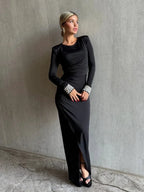 שמלה צנועה בשילוב אבנים כסופות בשרוול - SLUXE