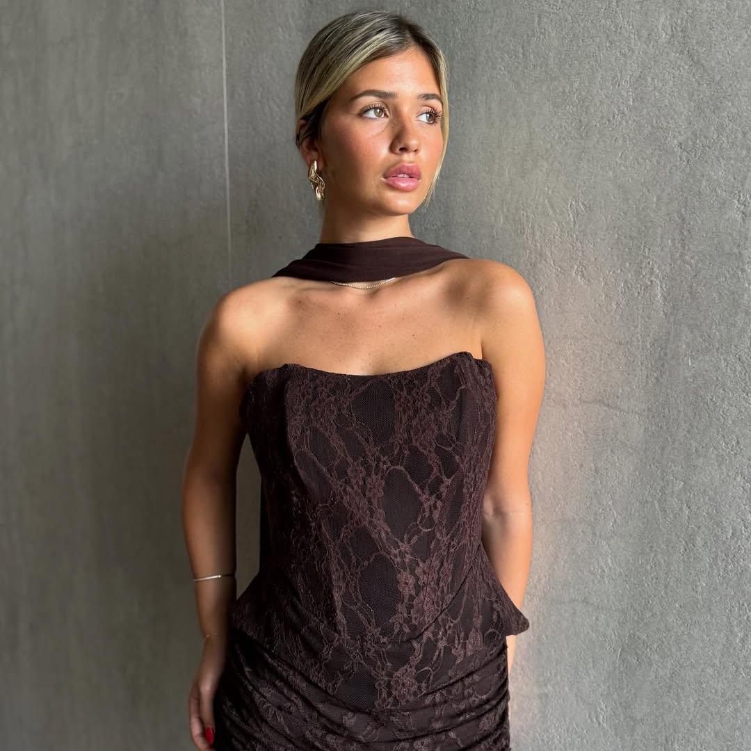 שמלת מחוך תחרה וחצאית - חום