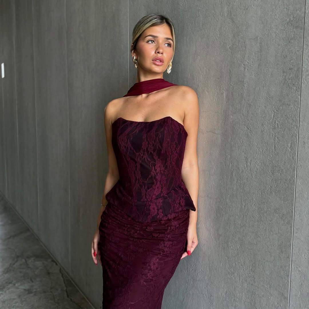 שמלת מחוך תחרה וחצאית - בורדו