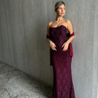 שמלת מחוך תחרה וחצאית - אדום