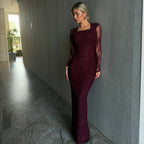 שמלת תחרה צמודה ישרה