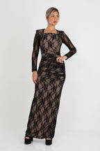 שמלת תחרה צמודה ישרה