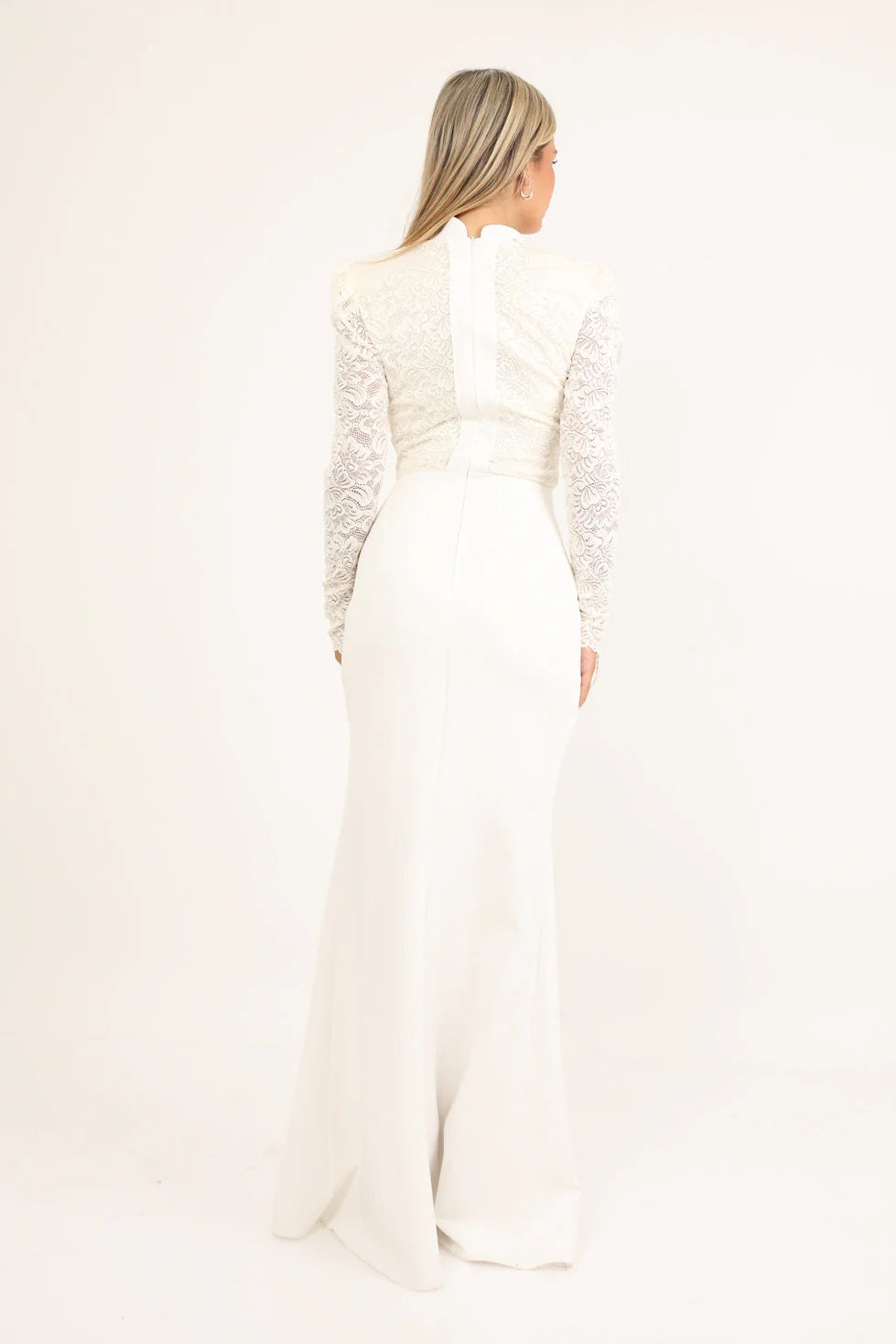 שמלת מקסי מבד אלגנטי עם טאץ' לייקרה לנוחות מירבית