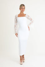 שמלה צמודה ומחטבת עם שרוולי תחרה רחבים