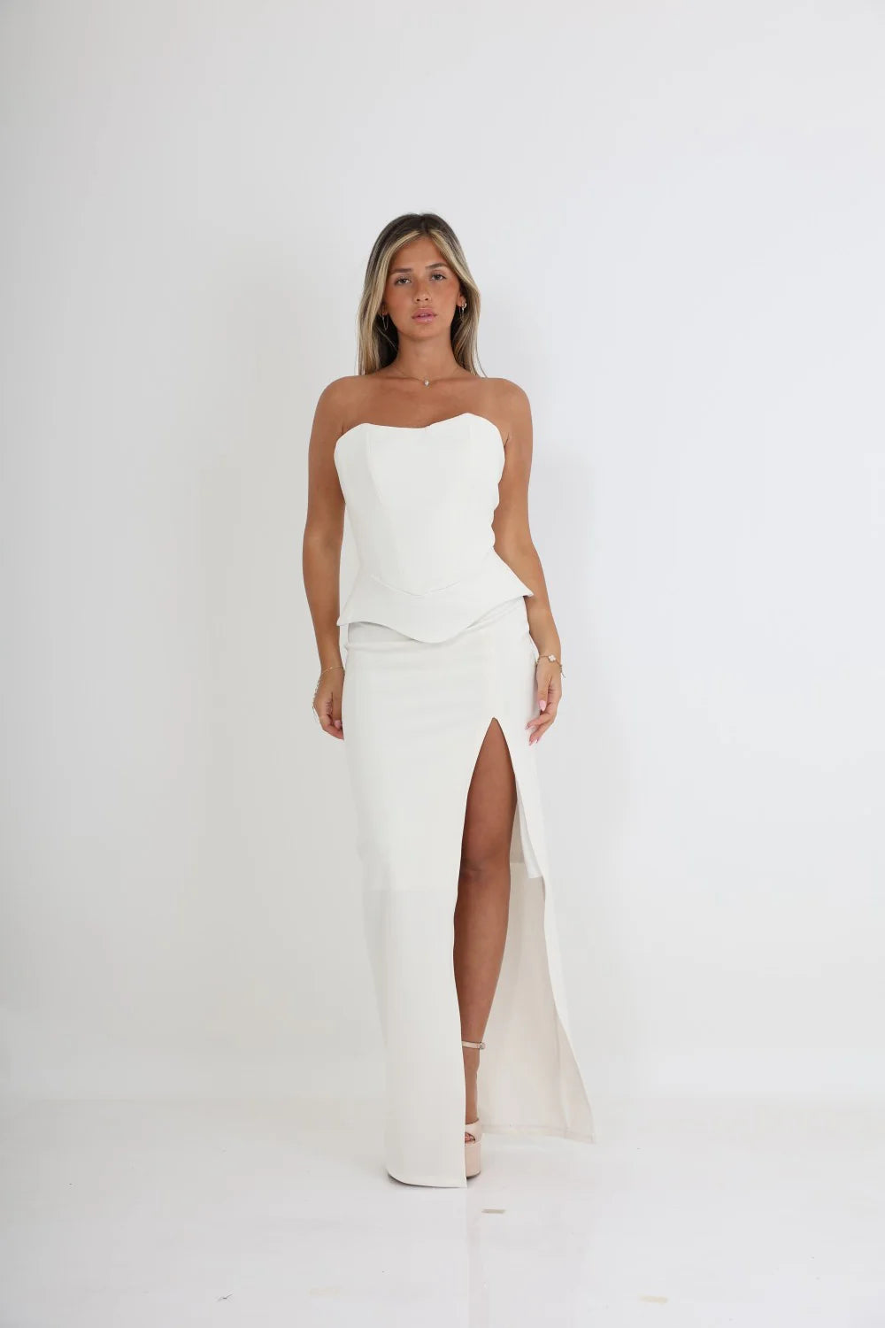 שמלת מחוך מחטבת 3 חלקים | SLUXE - לבן