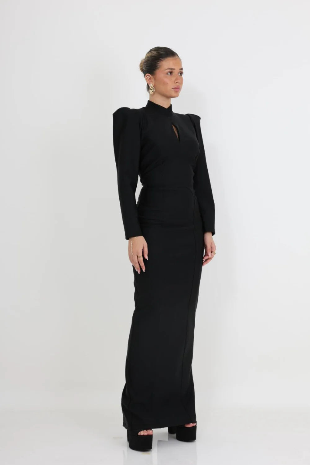 שמלת ערב צנועה 