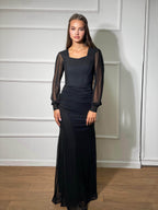 שמלת מחוך צנועה שחורה