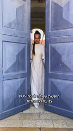 שמלת גולף עם מחוך וחצאית מחטבת