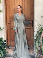 שמלת שיפון עם חגורת מותן